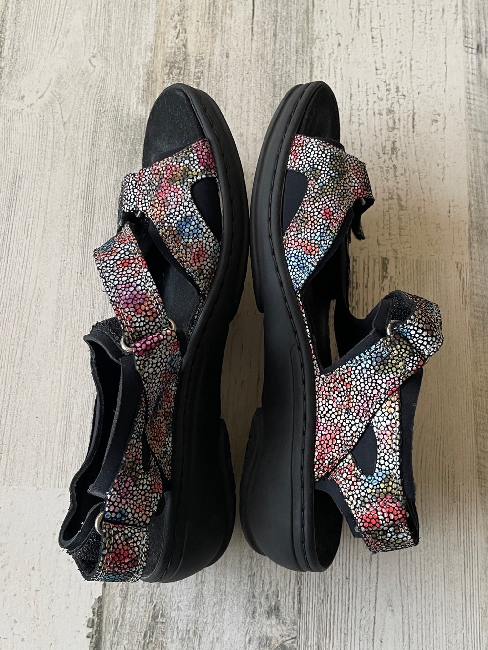 Fidelio Gina sandals Multicolor Adjustable Straps. Comfort Austrian made. EU 38